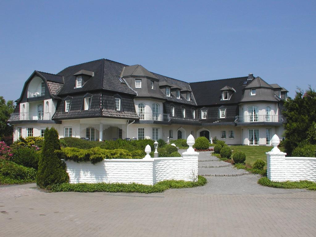 Stelinger Hof Hotel Muenkel Garbsen Exterior photo