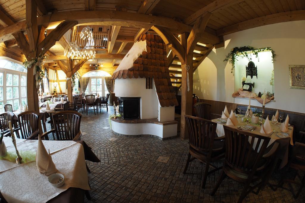 Stelinger Hof Hotel Muenkel Garbsen Exterior photo